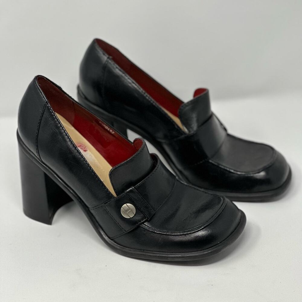 Tommy Hilfiger True Y2K black chunky heels 9
